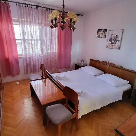 Apartment Belo Sumpetar